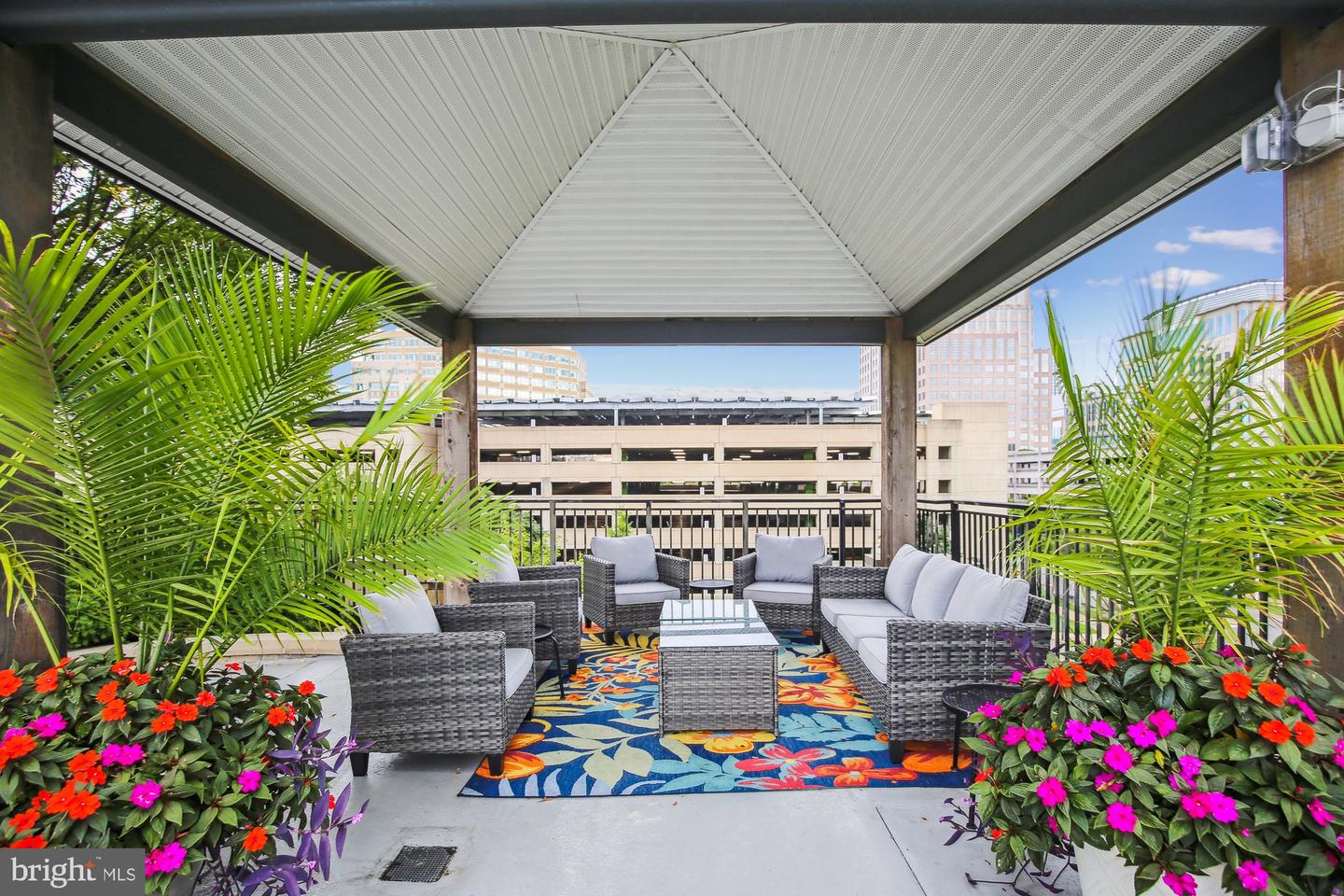 1830 FOUNTAIN DR #1006, RESTON, Virginia 20190, 2 Bedrooms Bedrooms, ,2 BathroomsBathrooms,Residential,For sale,1830 FOUNTAIN DR #1006,VAFX2290316 MLS # VAFX2290316