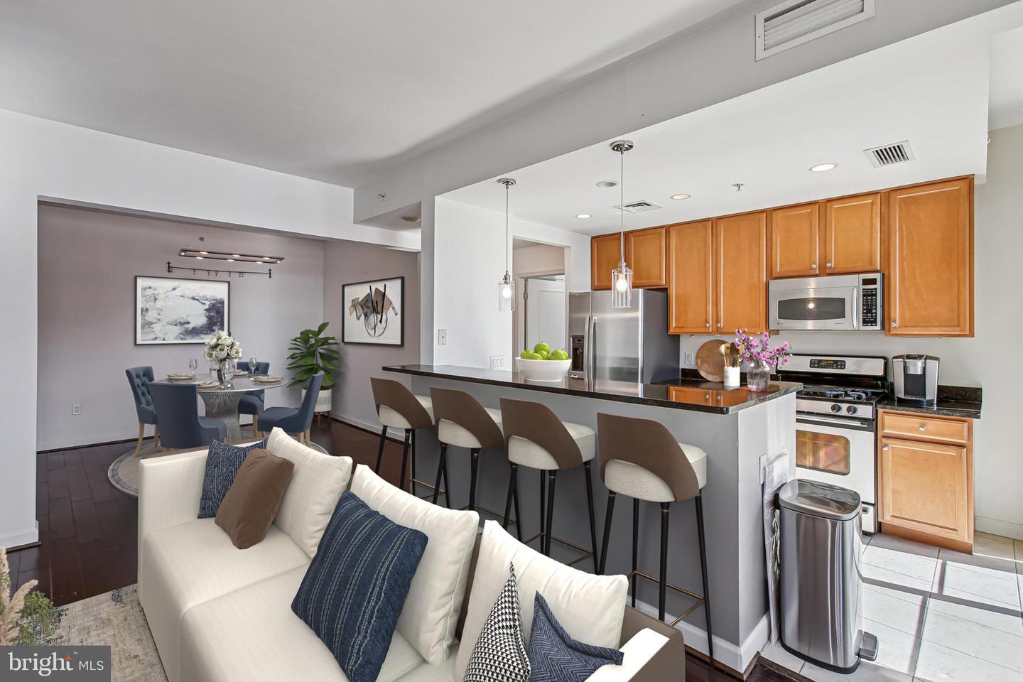 1830 FOUNTAIN DR #1006, RESTON, Virginia 20190, 2 Bedrooms Bedrooms, ,2 BathroomsBathrooms,Residential,For sale,1830 FOUNTAIN DR #1006,VAFX2290316 MLS # VAFX2290316