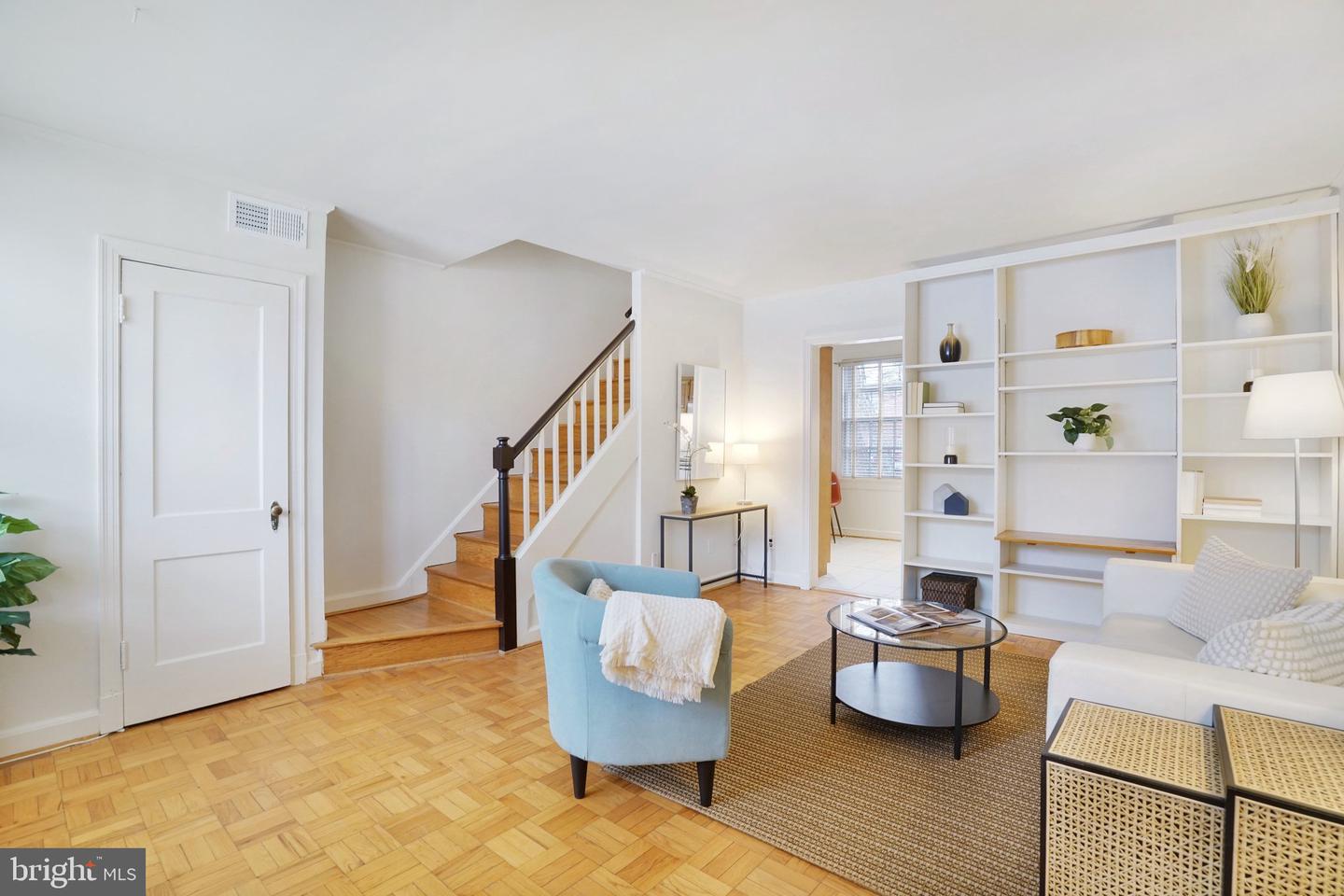 1030 S BARTON ST #280, ARLINGTON, Virginia 22204, 1 Bedroom Bedrooms, ,1 BathroomBathrooms,Residential,For sale,1030 S BARTON ST #280,VAAR2068738 MLS # VAAR2068738