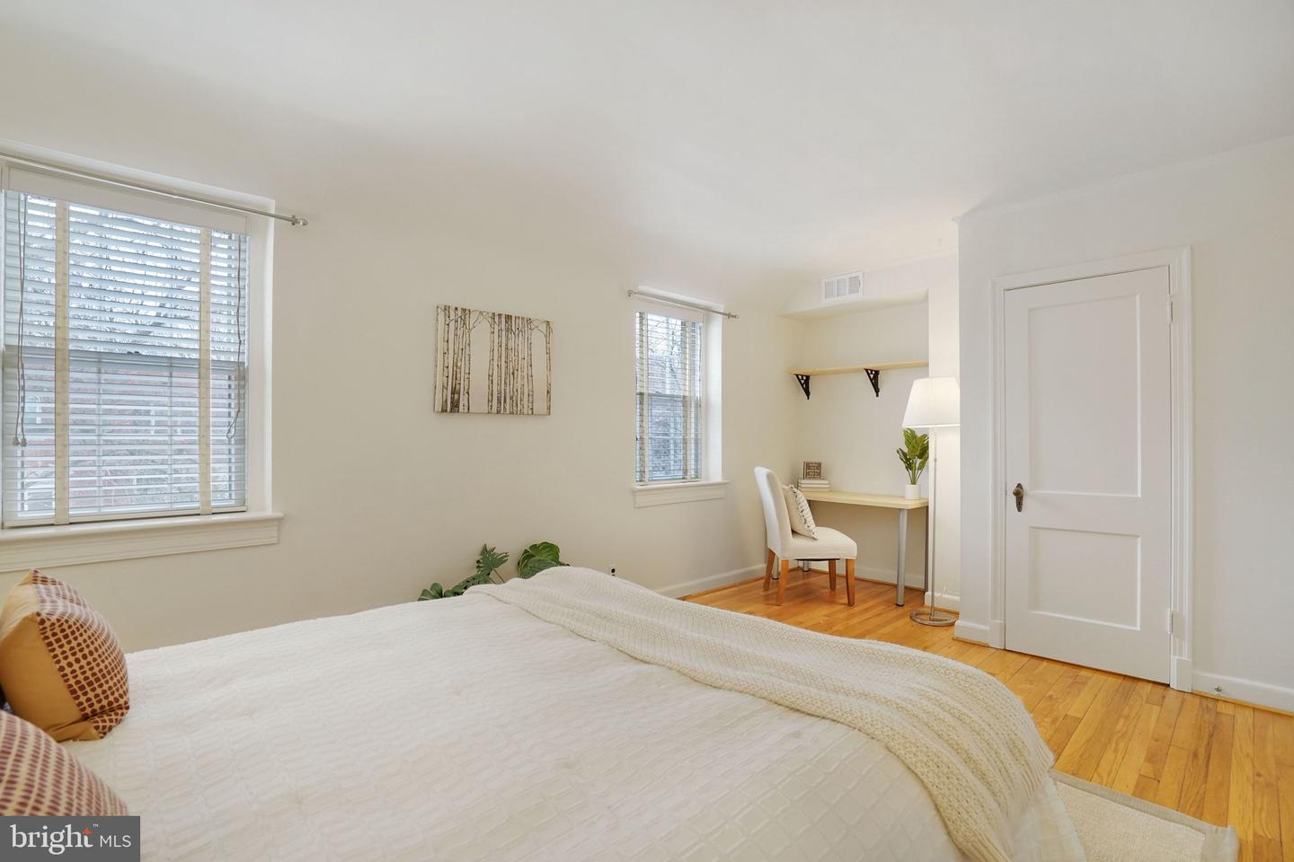 1030 S BARTON ST #280, ARLINGTON, Virginia 22204, 1 Bedroom Bedrooms, ,1 BathroomBathrooms,Residential,For sale,1030 S BARTON ST #280,VAAR2068738 MLS # VAAR2068738