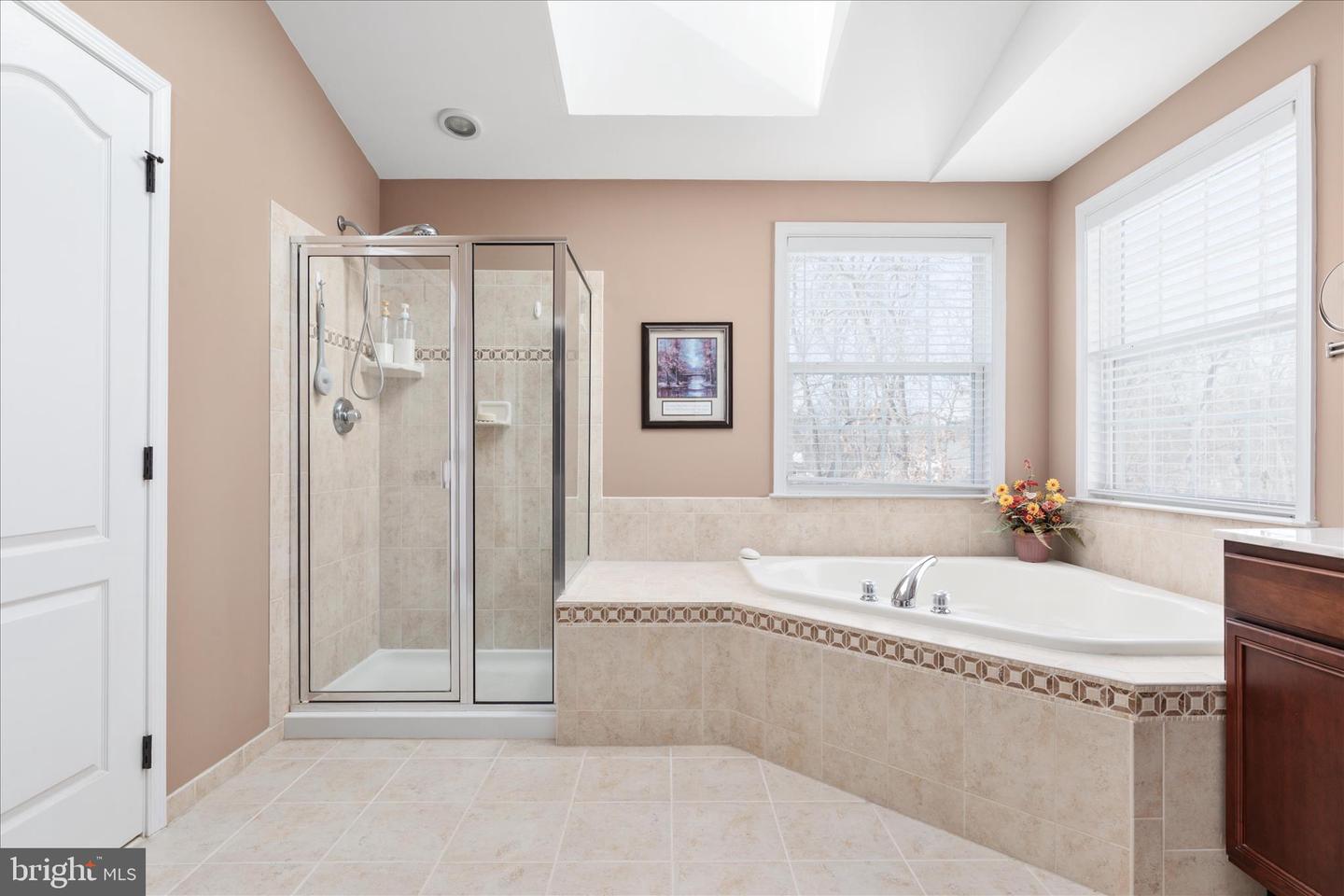 104 HEATH CT, WINCHESTER, Virginia 22602, 4 Bedrooms Bedrooms, 18 Rooms Rooms,4 BathroomsBathrooms,Residential,For sale,104 HEATH CT,VAFV2039524 MLS # VAFV2039524