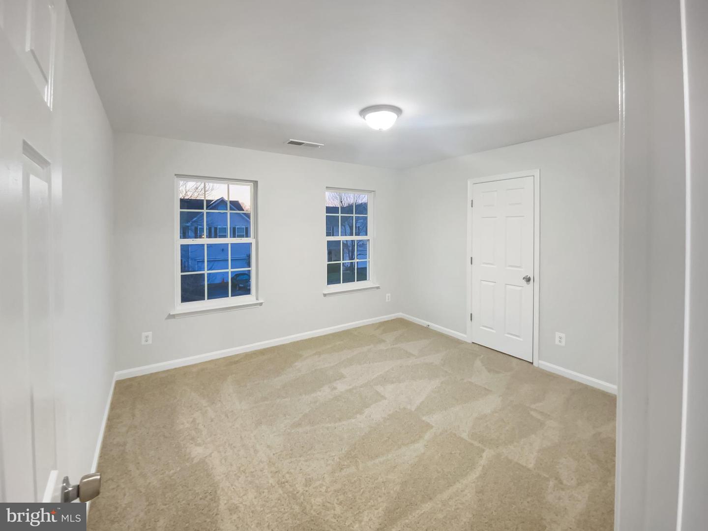 1020 BAKERSFIELD LN, FREDERICKSBURG, Virginia 22401, 4 Bedrooms Bedrooms, ,3 BathroomsBathrooms,Residential,For sale,1020 BAKERSFIELD LN,VAFB2009648 MLS # VAFB2009648