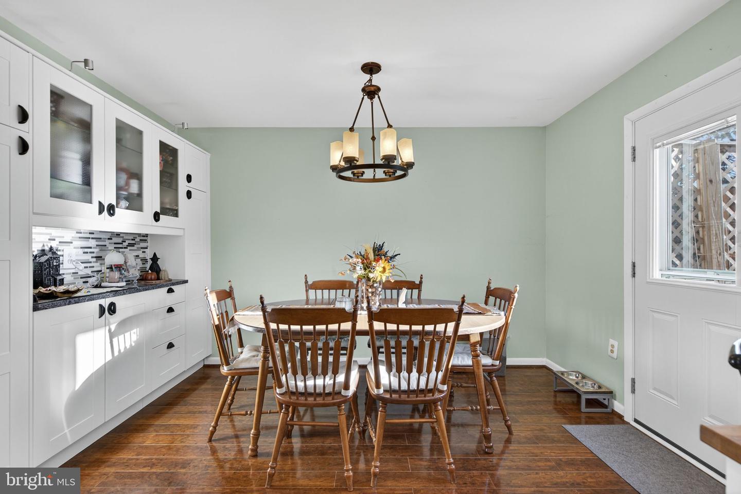 5429 QUEST CT, WOODBRIDGE, Virginia 22193, 3 Bedrooms Bedrooms, ,2 BathroomsBathrooms,Residential,For sale,5429 QUEST CT,VAPW2112292 MLS # VAPW2112292