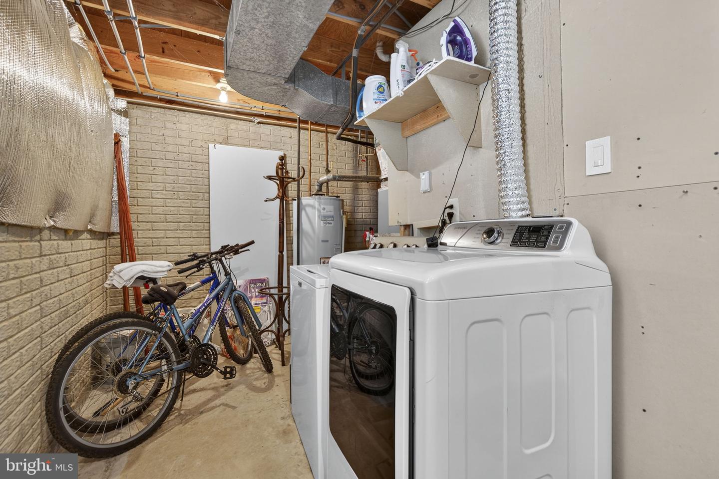 5429 QUEST CT, WOODBRIDGE, Virginia 22193, 3 Bedrooms Bedrooms, ,2 BathroomsBathrooms,Residential,For sale,5429 QUEST CT,VAPW2112292 MLS # VAPW2112292