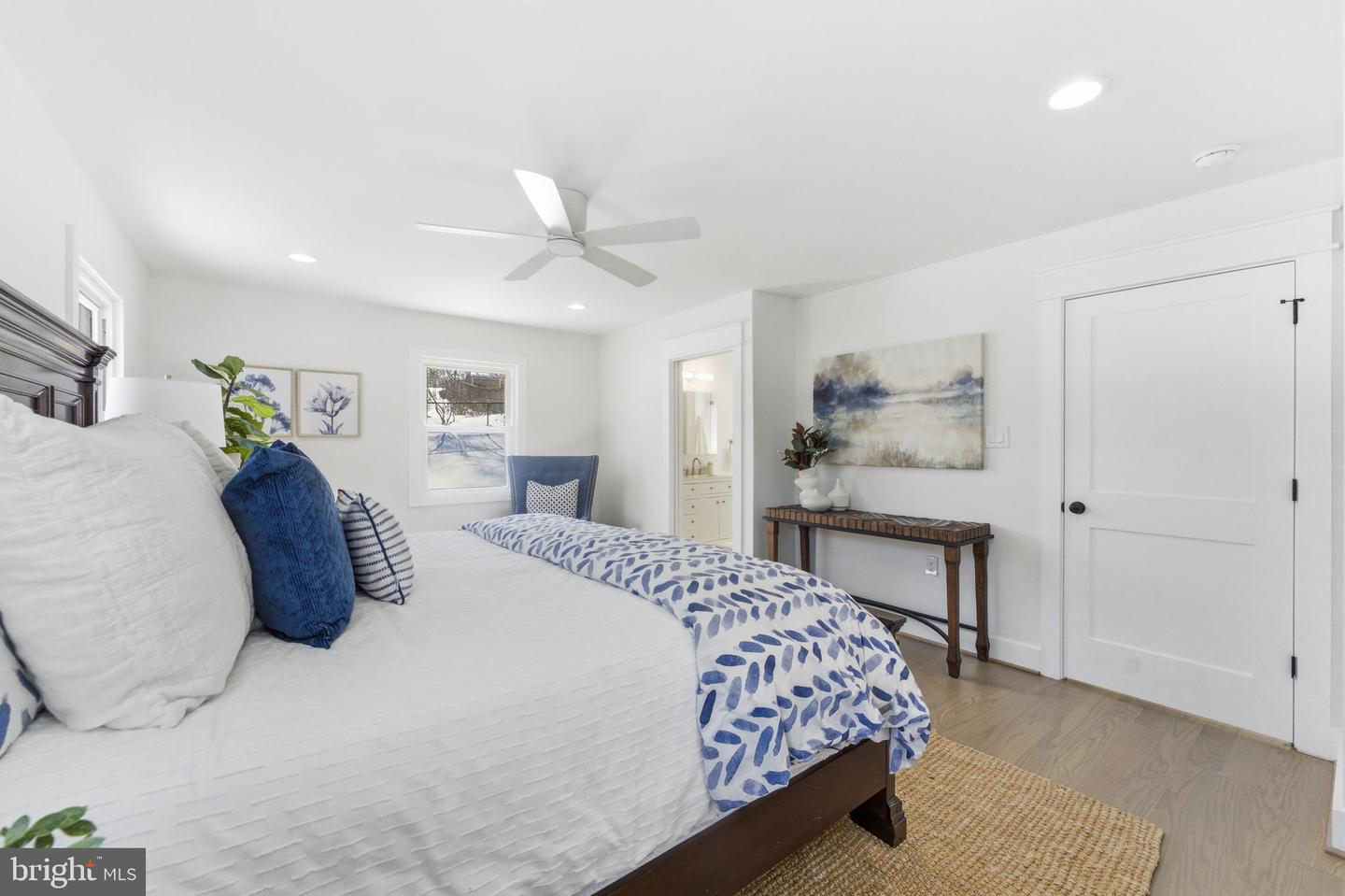 8615 KERRY LN, SPRINGFIELD, Virginia 22152, 4 Bedrooms Bedrooms, ,3 BathroomsBathrooms,Residential,For sale,8615 KERRY LN,VAFX2290438 MLS # VAFX2290438