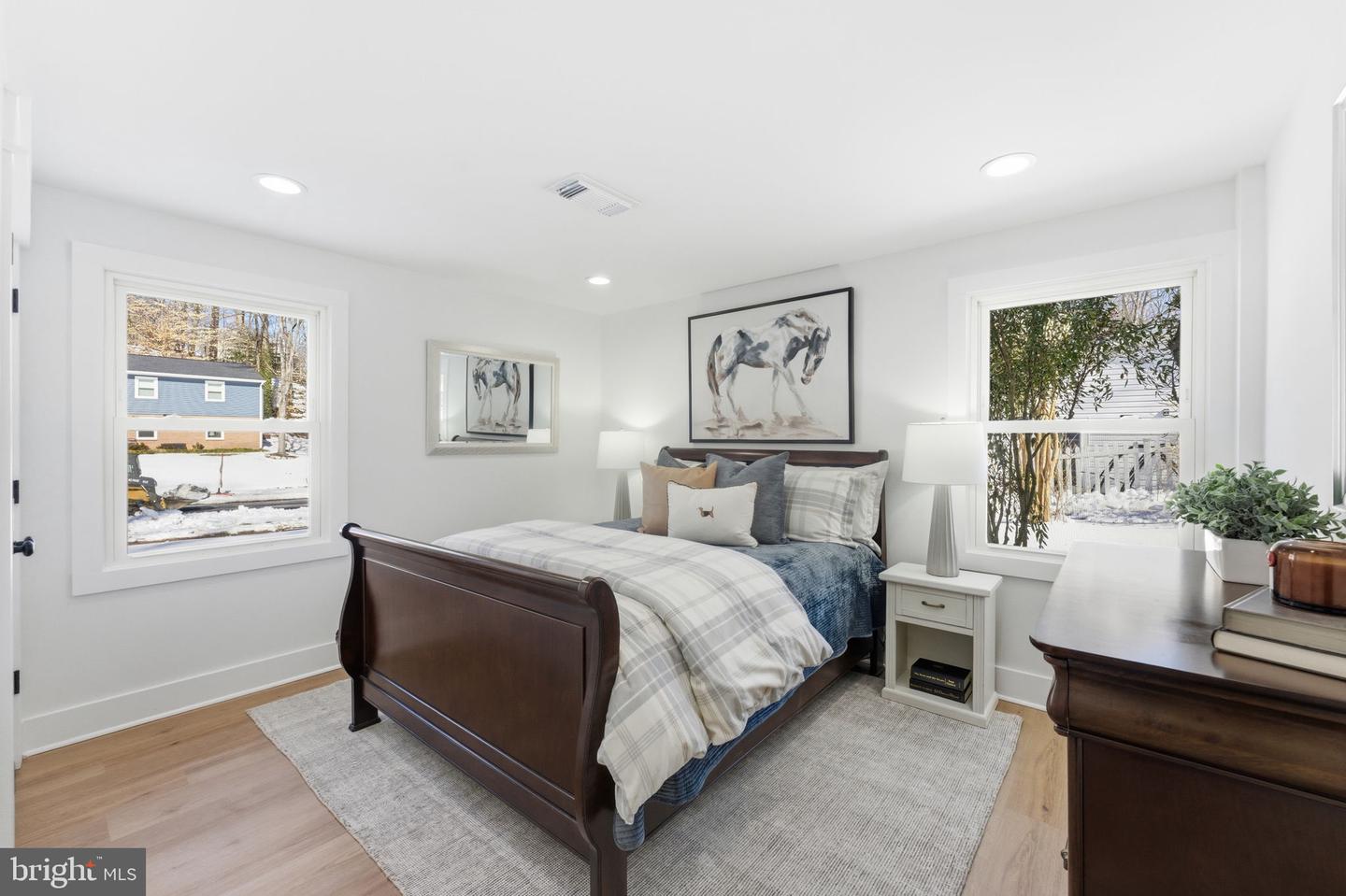 8615 KERRY LN, SPRINGFIELD, Virginia 22152, 4 Bedrooms Bedrooms, ,3 BathroomsBathrooms,Residential,For sale,8615 KERRY LN,VAFX2290438 MLS # VAFX2290438