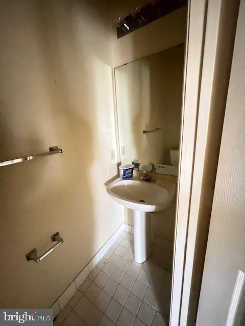 1716 LAKE SHORE CREST DR #22, RESTON, Virginia 20190, 2 Bedrooms Bedrooms, ,1 BathroomBathrooms,Residential,For sale,1716 LAKE SHORE CREST DR #22,VAFX2290514 MLS # VAFX2290514