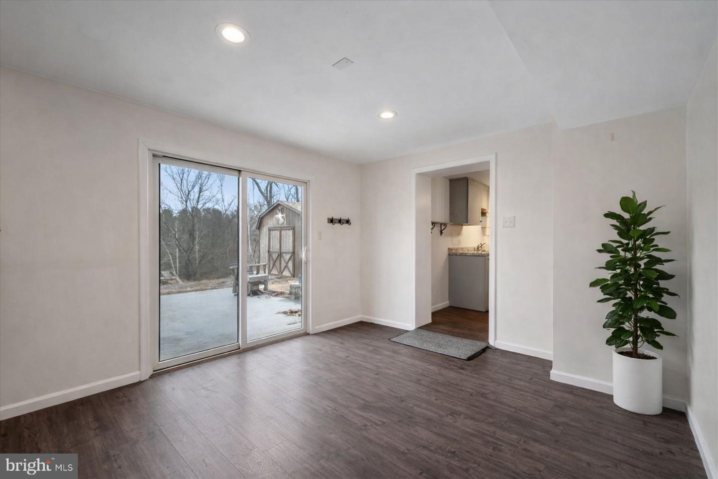 155 BLACKBERRY LN, GORE, Virginia 22637, 3 Bedrooms Bedrooms, ,3 BathroomsBathrooms,Residential,For sale,155 BLACKBERRY LN,VAFV2039548 MLS # VAFV2039548