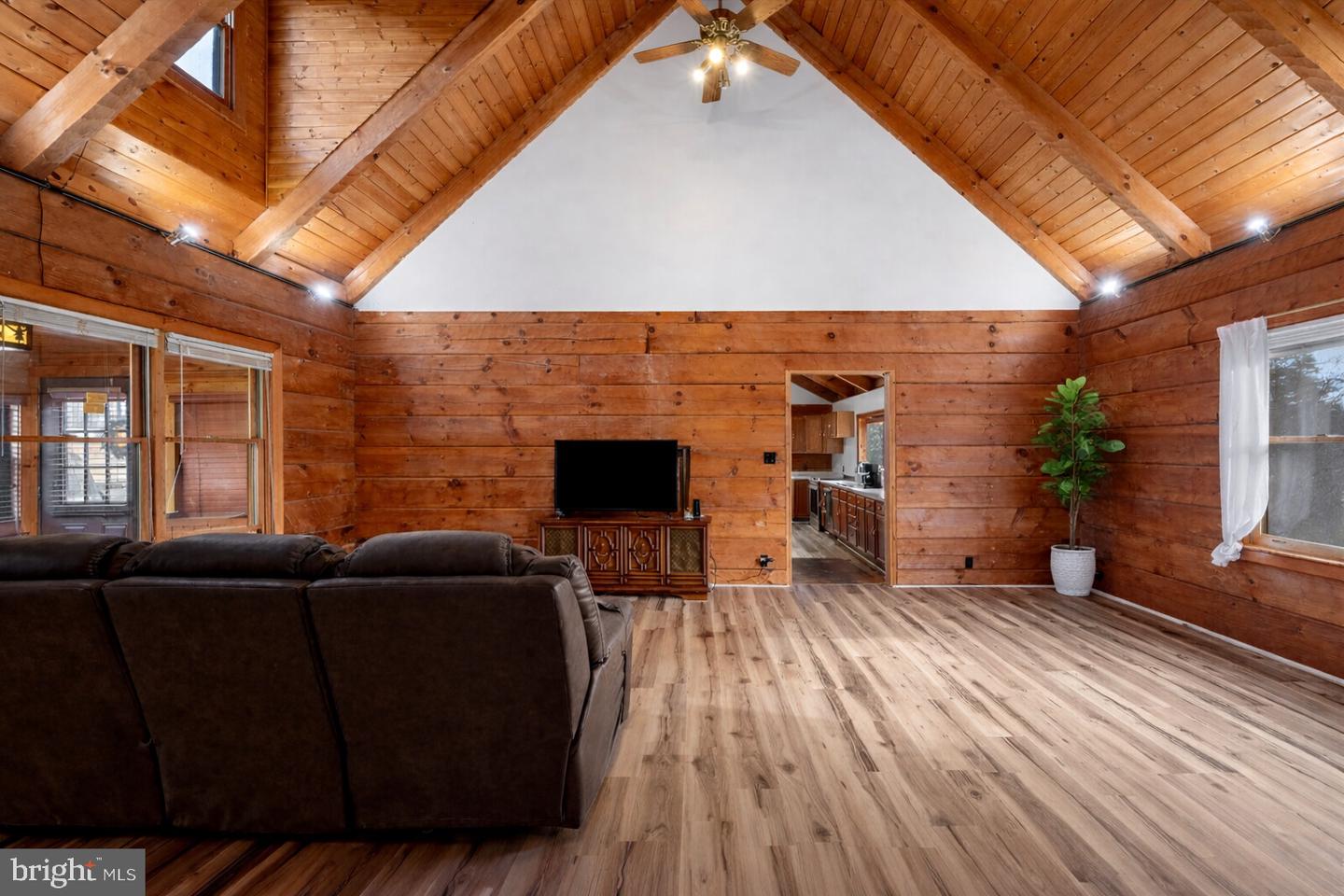 155 BLACKBERRY LN, GORE, Virginia 22637, 3 Bedrooms Bedrooms, ,3 BathroomsBathrooms,Residential,For sale,155 BLACKBERRY LN,VAFV2039548 MLS # VAFV2039548