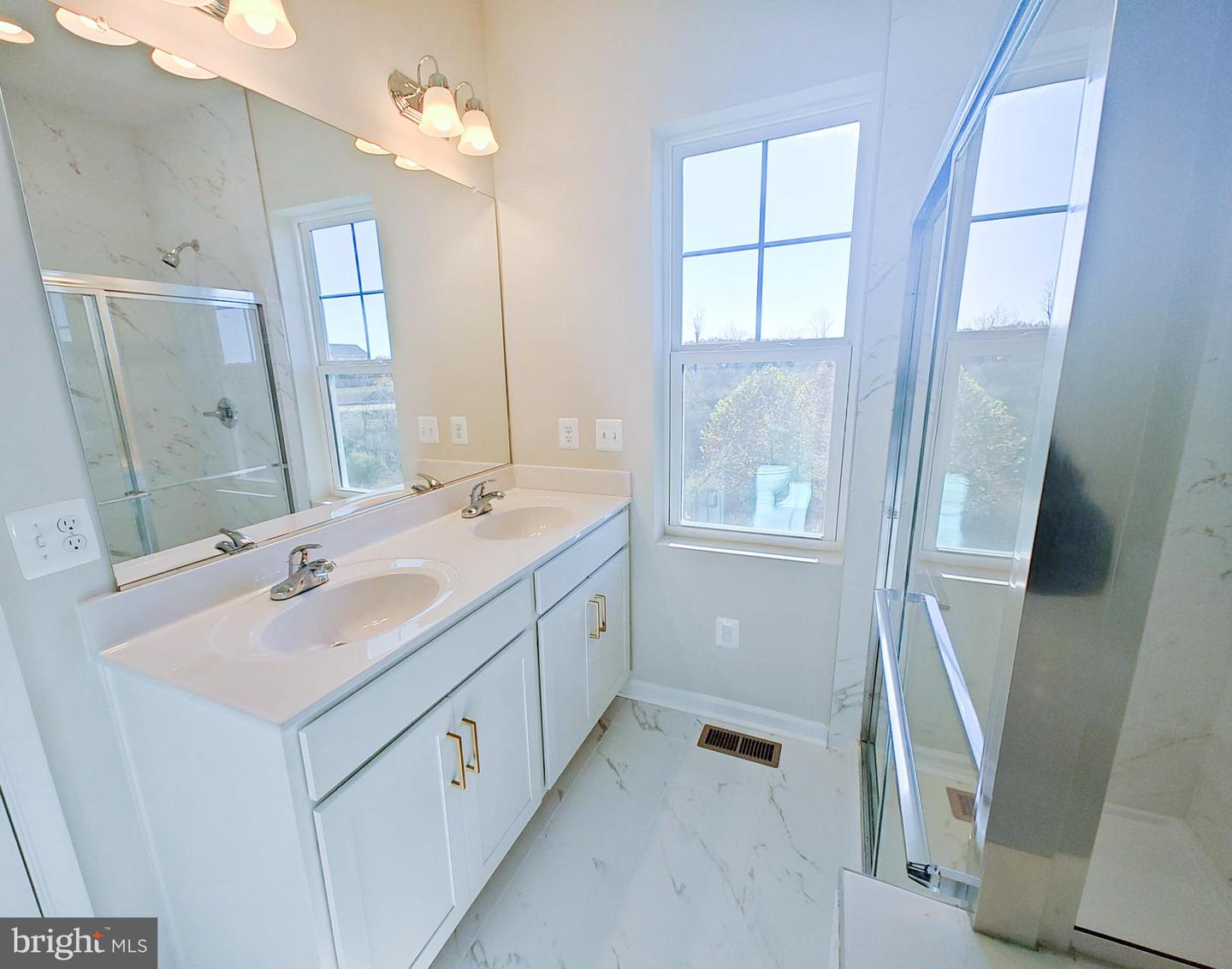 2420 SWANSONG PL, STEPHENSON, Virginia 22656, 4 Bedrooms Bedrooms, ,3 BathroomsBathrooms,Residential,For sale,2420 SWANSONG PL,VAFV2039536 MLS # VAFV2039536