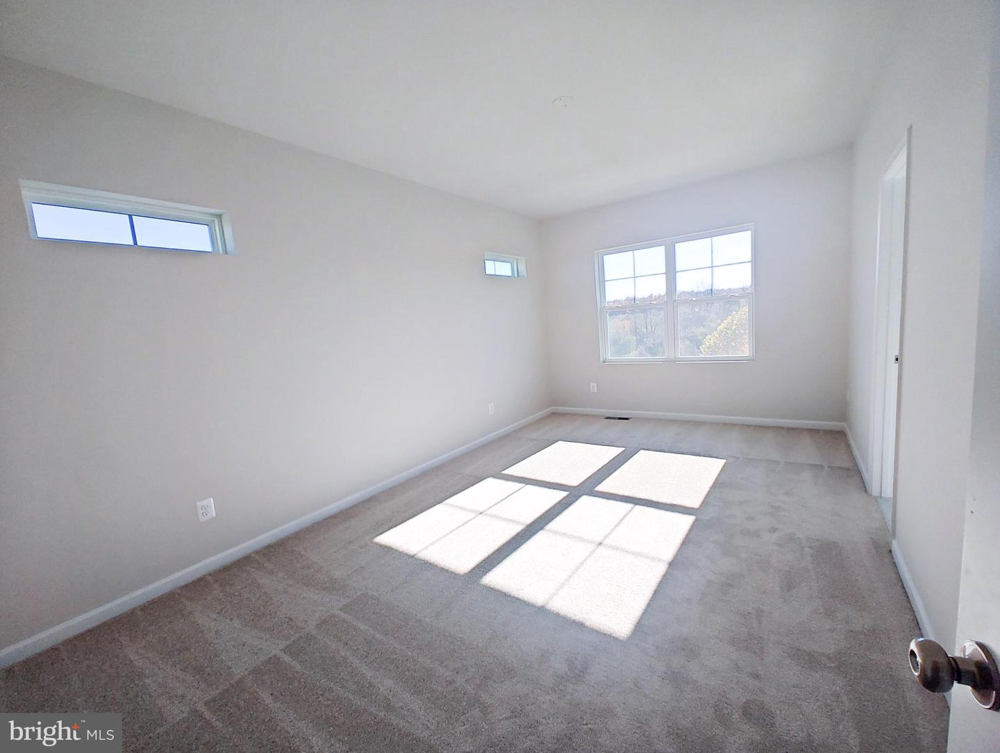 2420 SWANSONG PL, STEPHENSON, Virginia 22656, 4 Bedrooms Bedrooms, ,3 BathroomsBathrooms,Residential,For sale,2420 SWANSONG PL,VAFV2039536 MLS # VAFV2039536