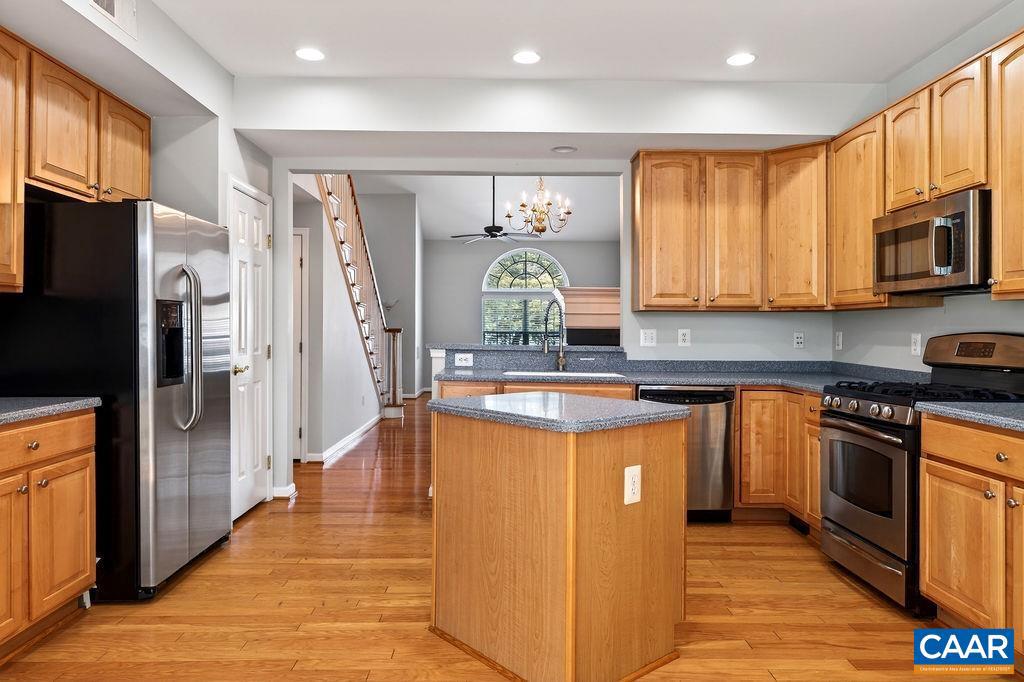 120 APPLE BLOSSOM CT, NELLYSFORD, Virginia 22958, 3 Bedrooms Bedrooms, ,2 BathroomsBathrooms,Residential,For sale,120 APPLE BLOSSOM CT,673219 MLS # 673219