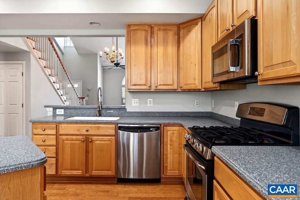 120 APPLE BLOSSOM CT, NELLYSFORD, Virginia 22958, 3 Bedrooms Bedrooms, ,2 BathroomsBathrooms,Residential,For sale,120 APPLE BLOSSOM CT,673219 MLS # 673219