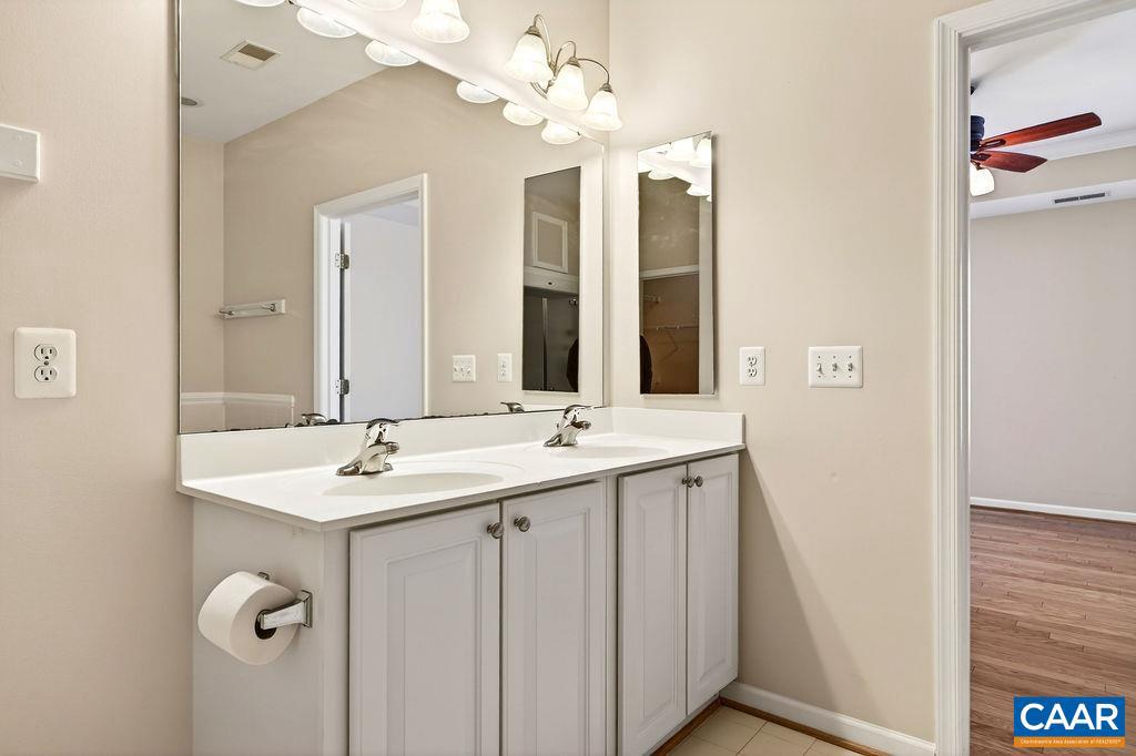 120 APPLE BLOSSOM CT, NELLYSFORD, Virginia 22958, 3 Bedrooms Bedrooms, ,2 BathroomsBathrooms,Residential,For sale,120 APPLE BLOSSOM CT,673219 MLS # 673219