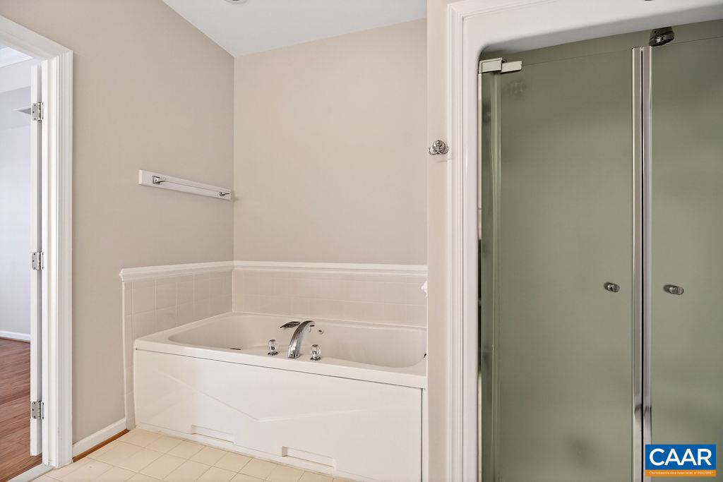 120 APPLE BLOSSOM CT, NELLYSFORD, Virginia 22958, 3 Bedrooms Bedrooms, ,2 BathroomsBathrooms,Residential,For sale,120 APPLE BLOSSOM CT,673219 MLS # 673219