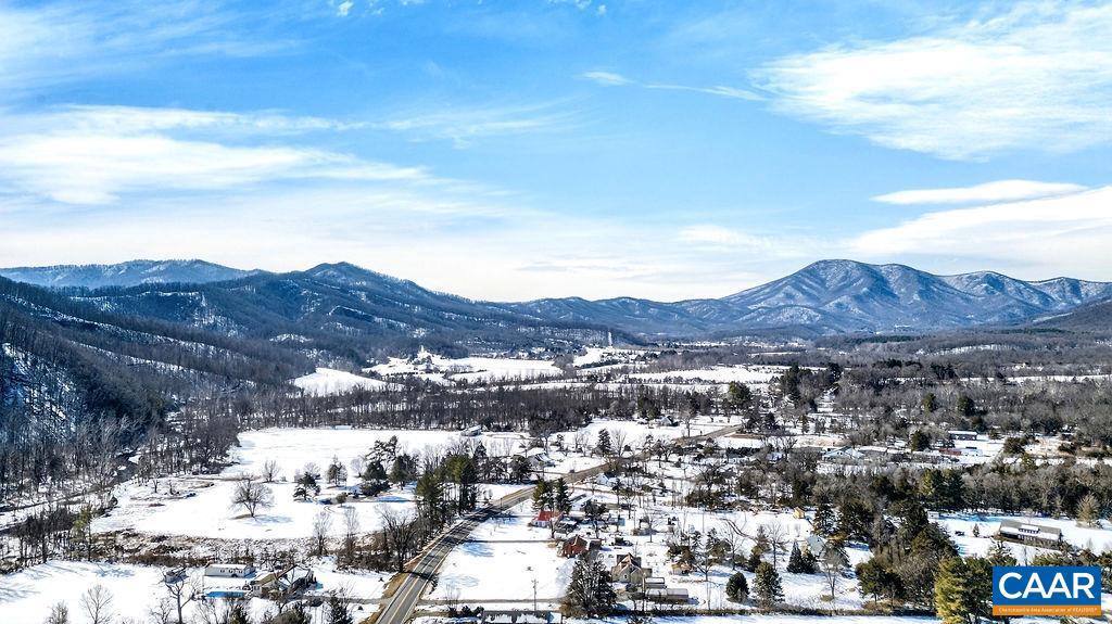 120 APPLE BLOSSOM CT, NELLYSFORD, Virginia 22958, 3 Bedrooms Bedrooms, ,2 BathroomsBathrooms,Residential,For sale,120 APPLE BLOSSOM CT,673219 MLS # 673219