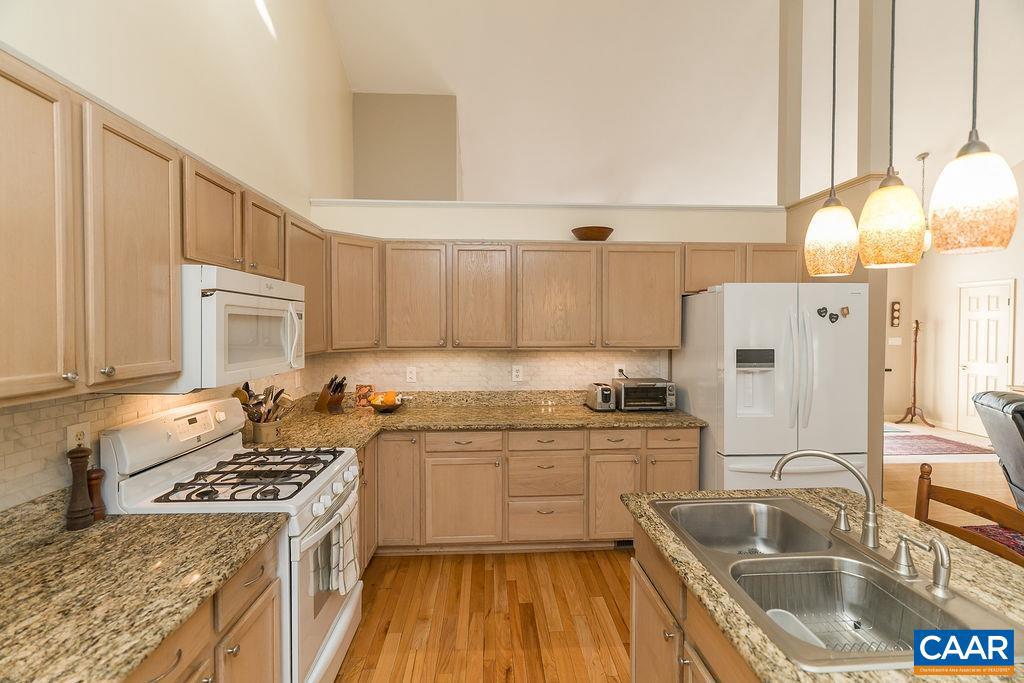 9165 TOTIER CREEK RD, SCOTTSVILLE, Virginia 24590, 3 Bedrooms Bedrooms, ,2 BathroomsBathrooms,Residential,For sale,9165 TOTIER CREEK RD,673220 MLS # 673220