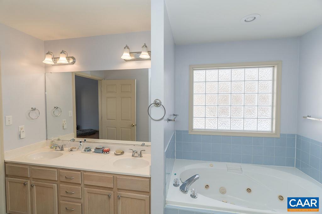 9165 TOTIER CREEK RD, SCOTTSVILLE, Virginia 24590, 3 Bedrooms Bedrooms, ,2 BathroomsBathrooms,Residential,For sale,9165 TOTIER CREEK RD,673220 MLS # 673220