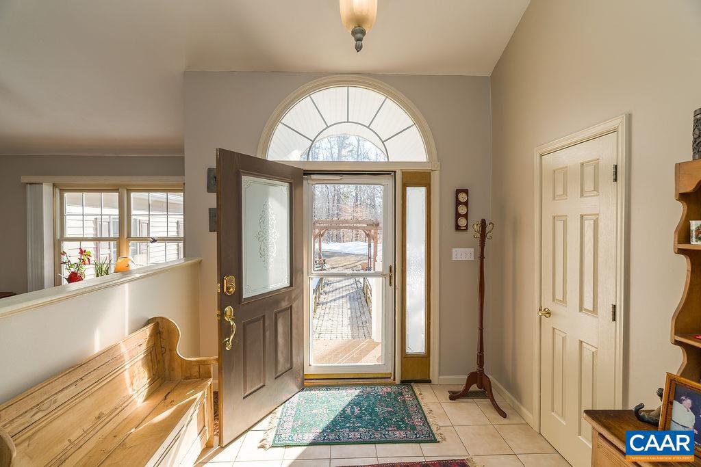 9165 TOTIER CREEK RD, SCOTTSVILLE, Virginia 24590, 3 Bedrooms Bedrooms, ,2 BathroomsBathrooms,Residential,For sale,9165 TOTIER CREEK RD,673220 MLS # 673220