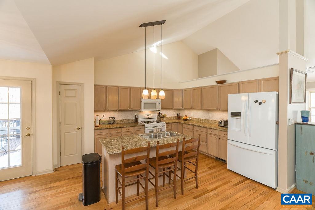 9165 TOTIER CREEK RD, SCOTTSVILLE, Virginia 24590, 3 Bedrooms Bedrooms, ,2 BathroomsBathrooms,Residential,For sale,9165 TOTIER CREEK RD,673220 MLS # 673220