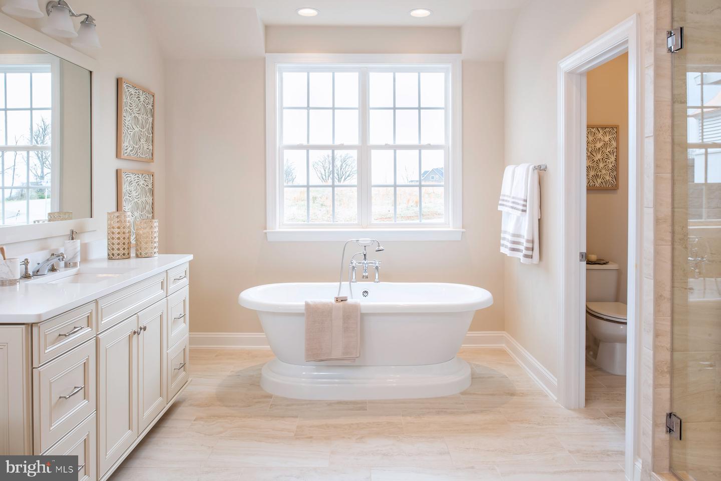 HUNTWICK PL #LOT 1, HAMILTON, Virginia 20158, 4 Bedrooms Bedrooms, ,3 BathroomsBathrooms,Residential,For sale,HUNTWICK PL #LOT 1,VALO2115732 MLS # VALO2115732