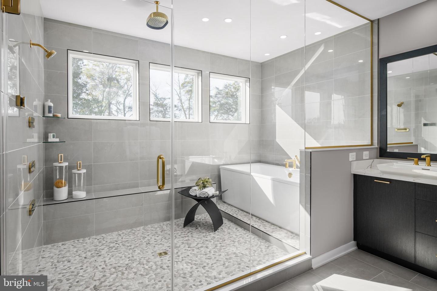 23311 PARKSIDE VILLAGE CIR, ALDIE, Virginia 20105, 6 Bedrooms Bedrooms, ,6 BathroomsBathrooms,Residential,For sale,23311 PARKSIDE VILLAGE CIR,VALO2115734 MLS # VALO2115734