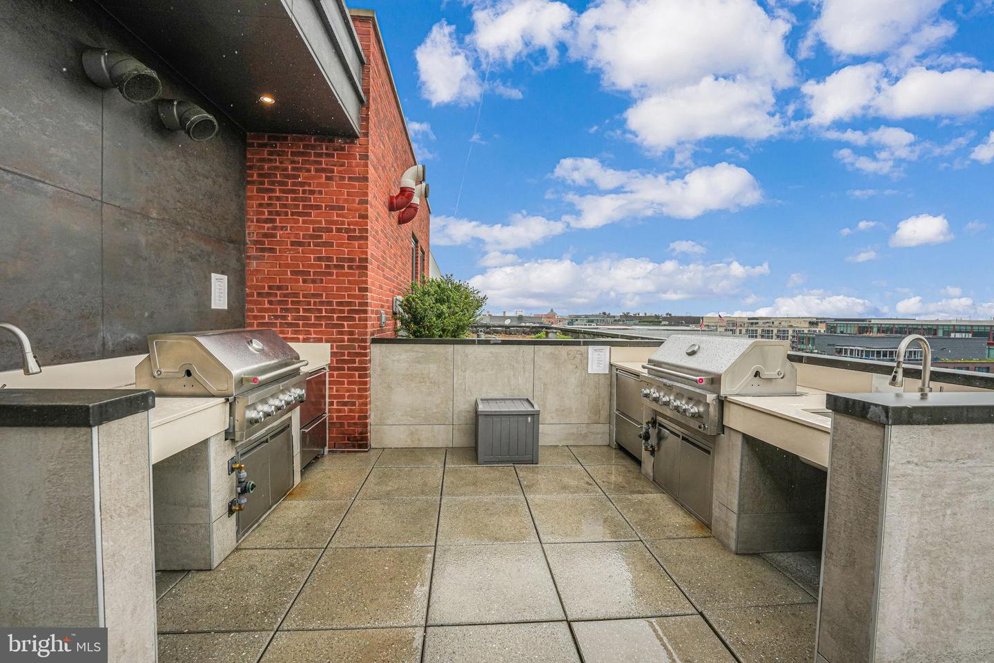 1211 VAN ST SE #1003, WASHINGTON, District Of Columbia 20003, 1 Bedroom Bedrooms, 5 Rooms Rooms,1 BathroomBathrooms,Residential,For sale,1211 VAN ST SE #1003,DCDC2245754 MLS # DCDC2245754