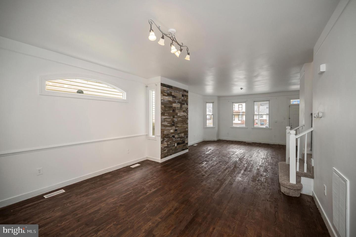 1712 WASHINGTON AVE, FREDERICKSBURG, Virginia 22401, 4 Bedrooms Bedrooms, ,3 BathroomsBathrooms,Residential,For sale,1712 WASHINGTON AVE,VAFB2009652 MLS # VAFB2009652