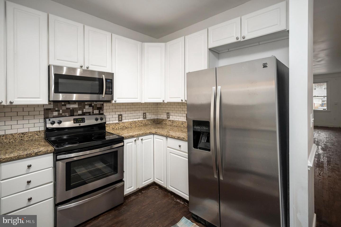 1712 WASHINGTON AVE, FREDERICKSBURG, Virginia 22401, 4 Bedrooms Bedrooms, ,3 BathroomsBathrooms,Residential,For sale,1712 WASHINGTON AVE,VAFB2009652 MLS # VAFB2009652