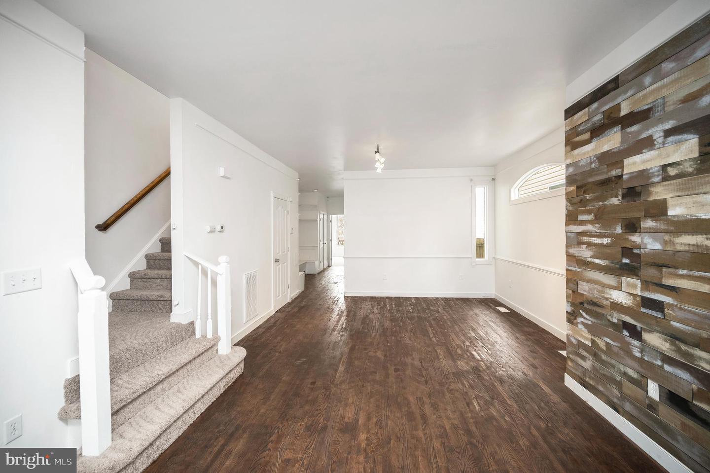 1712 WASHINGTON AVE, FREDERICKSBURG, Virginia 22401, 4 Bedrooms Bedrooms, ,3 BathroomsBathrooms,Residential,For sale,1712 WASHINGTON AVE,VAFB2009652 MLS # VAFB2009652