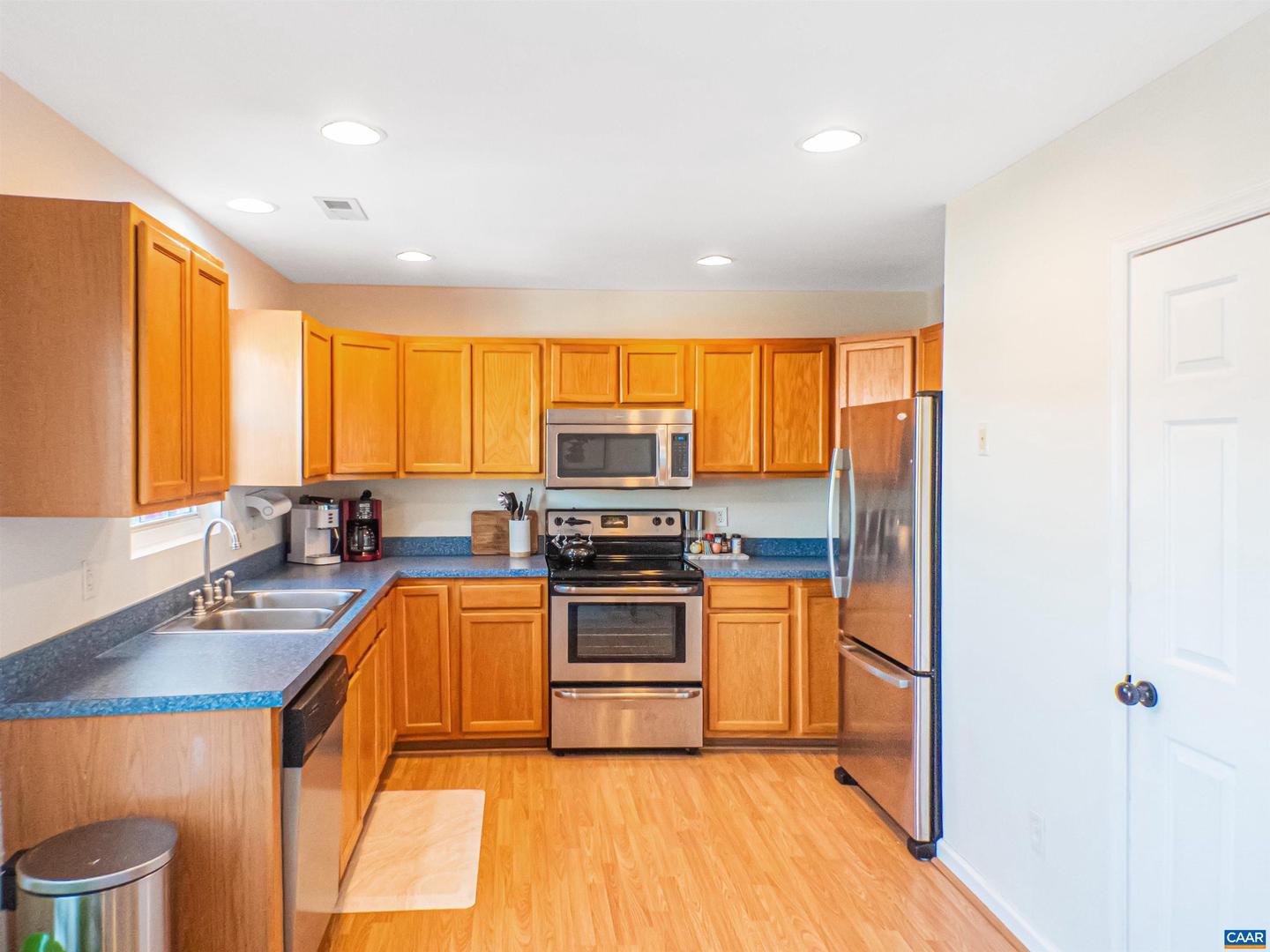 117 HARTFORD CT, CHARLOTTESVILLE, Virginia 22902, 3 Bedrooms Bedrooms, ,2 BathroomsBathrooms,Residential,For sale,117 HARTFORD CT,673222 MLS # 673222 117 HARTFORD CT, CHARLOTTESVILLE, Virginia 22902, 3 Bedrooms Bedrooms, ,2 BathroomsBathrooms,Residential,For sale,117 HARTFORD CT,673222 MLS # 673222