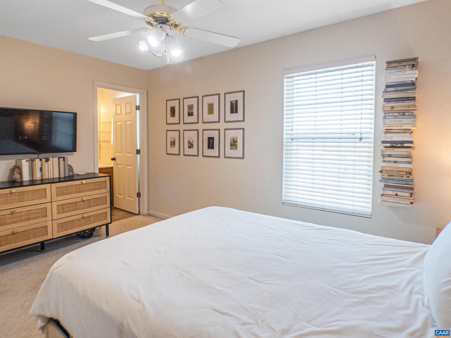 117 HARTFORD CT, CHARLOTTESVILLE, Virginia 22902, 3 Bedrooms Bedrooms, ,2 BathroomsBathrooms,Residential,For sale,117 HARTFORD CT,673222 MLS # 673222 117 HARTFORD CT, CHARLOTTESVILLE, Virginia 22902, 3 Bedrooms Bedrooms, ,2 BathroomsBathrooms,Residential,For sale,117 HARTFORD CT,673222 MLS # 673222