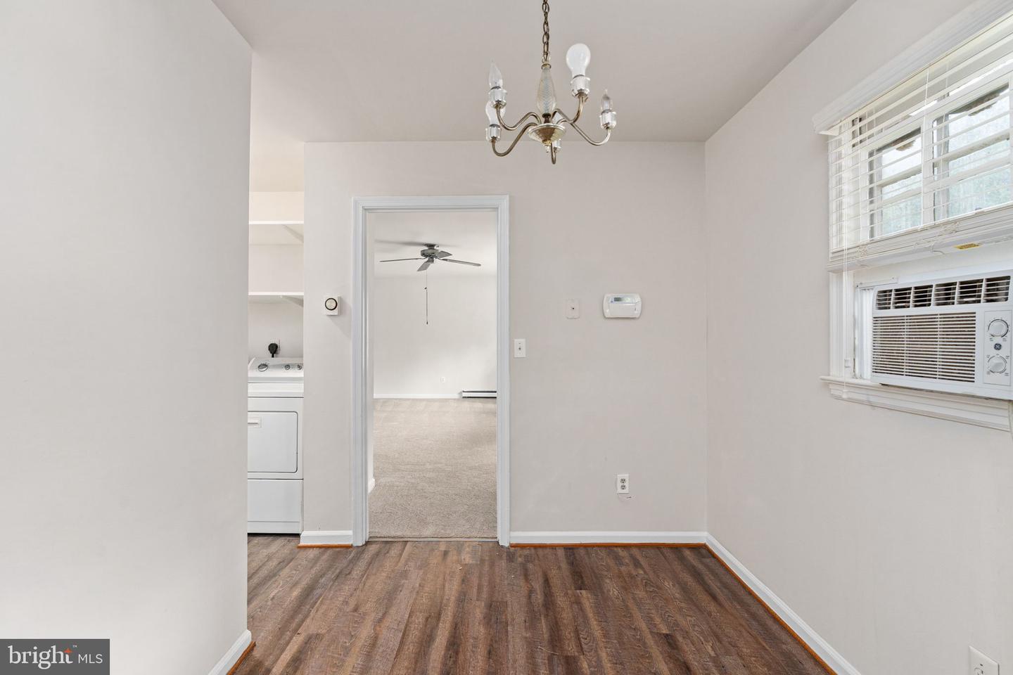 14208 SPRINGFIELD LN, KING GEORGE, Virginia 22485, 3 Bedrooms Bedrooms, ,1 BathroomBathrooms,Residential,For sale,14208 SPRINGFIELD LN,VAKG2007640 MLS # VAKG2007640