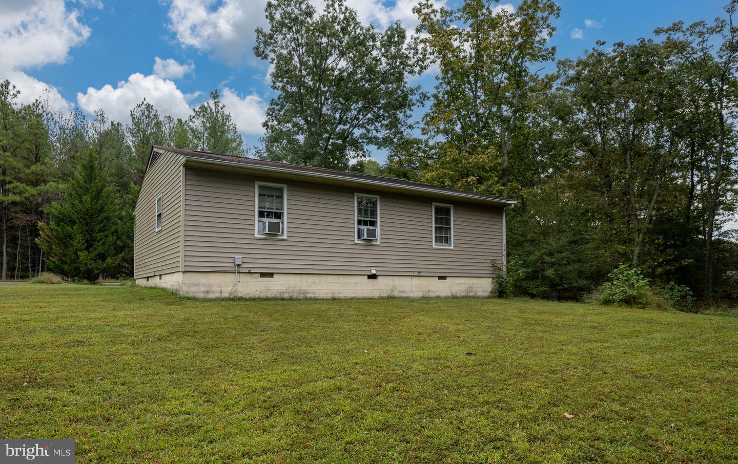 14208 SPRINGFIELD LN, KING GEORGE, Virginia 22485, 3 Bedrooms Bedrooms, ,1 BathroomBathrooms,Residential,For sale,14208 SPRINGFIELD LN,VAKG2007640 MLS # VAKG2007640