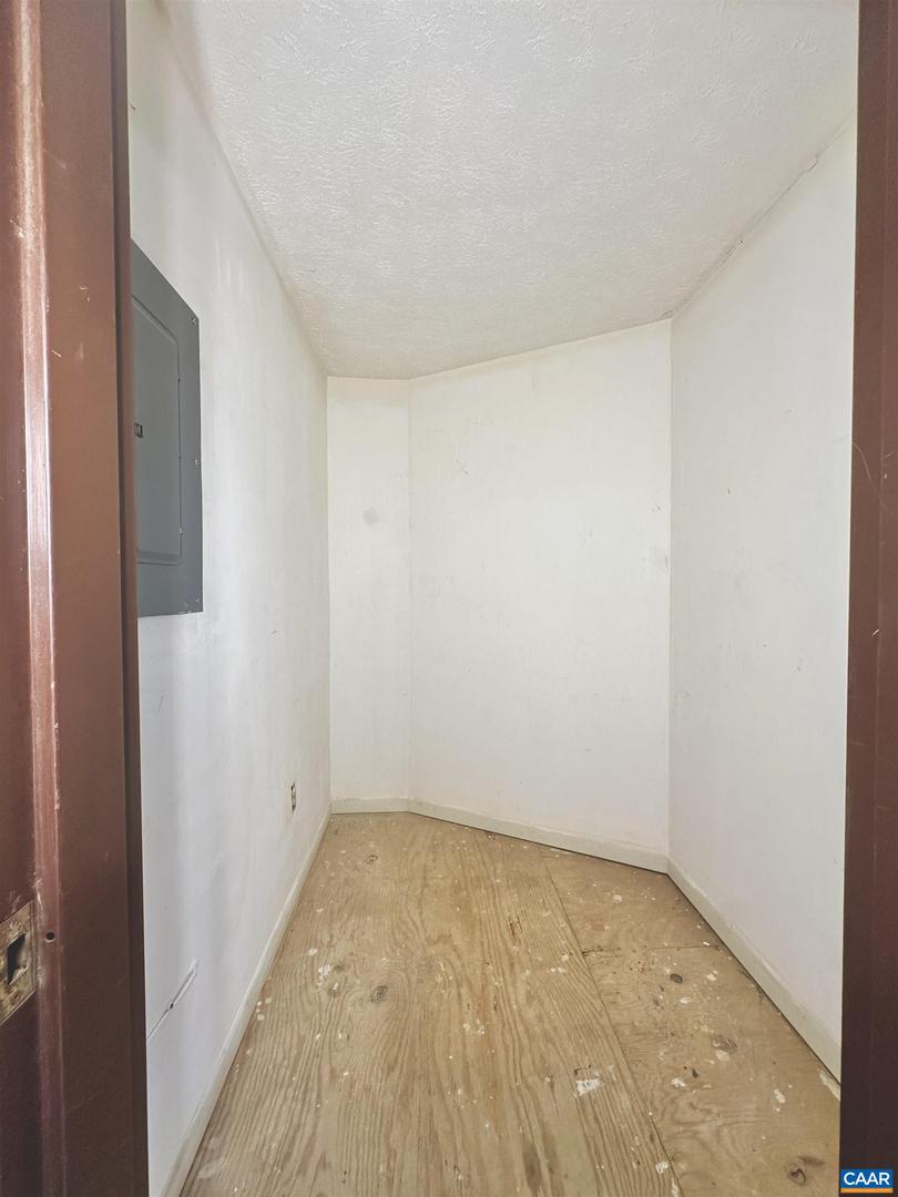 104 TURTLE CREEK RD #9, CHARLOTTESVILLE, Virginia 22901, 2 Bedrooms Bedrooms, ,2 BathroomsBathrooms,Residential,For sale,104 TURTLE CREEK RD #9,673225 MLS # 673225 104 TURTLE CREEK RD #9, CHARLOTTESVILLE, Virginia 22901, 2 Bedrooms Bedrooms, ,2 BathroomsBathrooms,Residential,For sale,104 TURTLE CREEK RD #9,673225 MLS # 673225