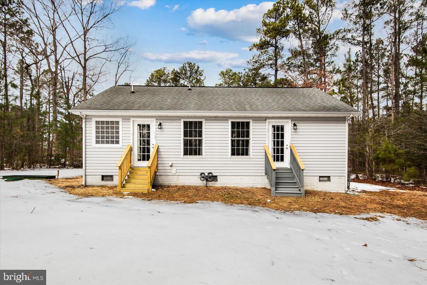 163 AMERICAN DR, RUTHER GLEN, Virginia 22546, 3 Bedrooms Bedrooms, ,2 BathroomsBathrooms,Residential,For sale,163 AMERICAN DR,VACV2009532 MLS # VACV2009532 163 AMERICAN DR, RUTHER GLEN, Virginia 22546, 3 Bedrooms Bedrooms, ,2 BathroomsBathrooms,Residential,For sale,163 AMERICAN DR,VACV2009532 MLS # VACV2009532