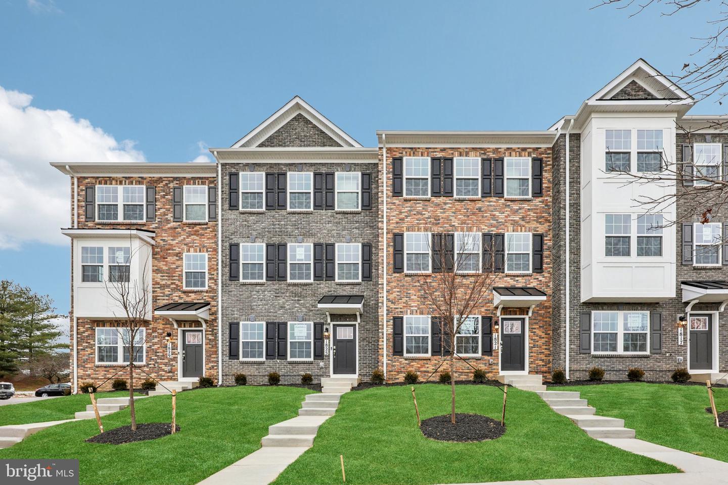 1813 HARVEST DR, WINCHESTER, Virginia 22601, 4 Bedrooms Bedrooms, ,3 BathroomsBathrooms,Residential,For sale,1813 HARVEST DR,VAWI2009964 MLS # VAWI2009964