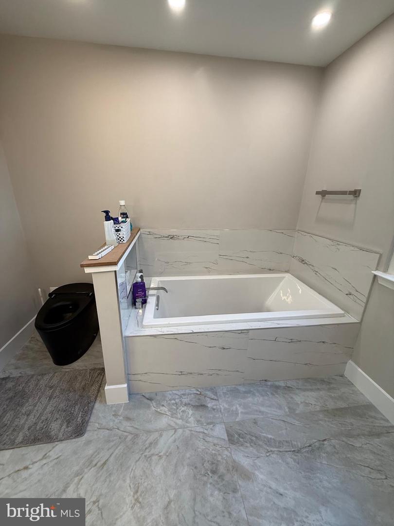 30 WESTHAMPTON CT, STAFFORD, Virginia 22554, 5 Bedrooms Bedrooms, ,3 BathroomsBathrooms,Residential,For sale,30 WESTHAMPTON CT,VAST2045988 MLS # VAST2045988