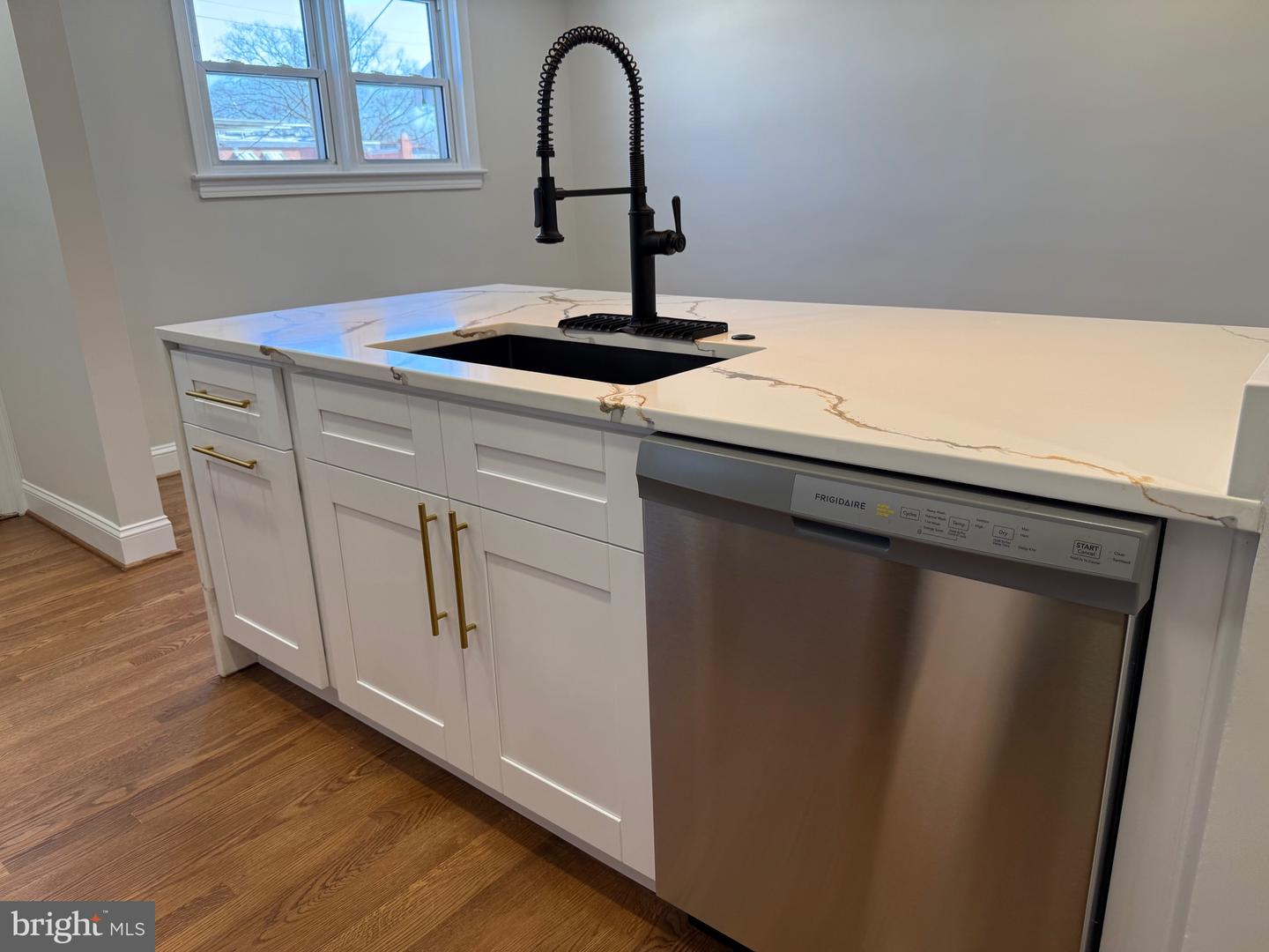 135 47TH ST NE, WASHINGTON, District Of Columbia 20019, 3 Bedrooms Bedrooms, ,2 BathroomsBathrooms,Residential,For sale,135 47TH ST NE,DCDC2245790 MLS # DCDC2245790