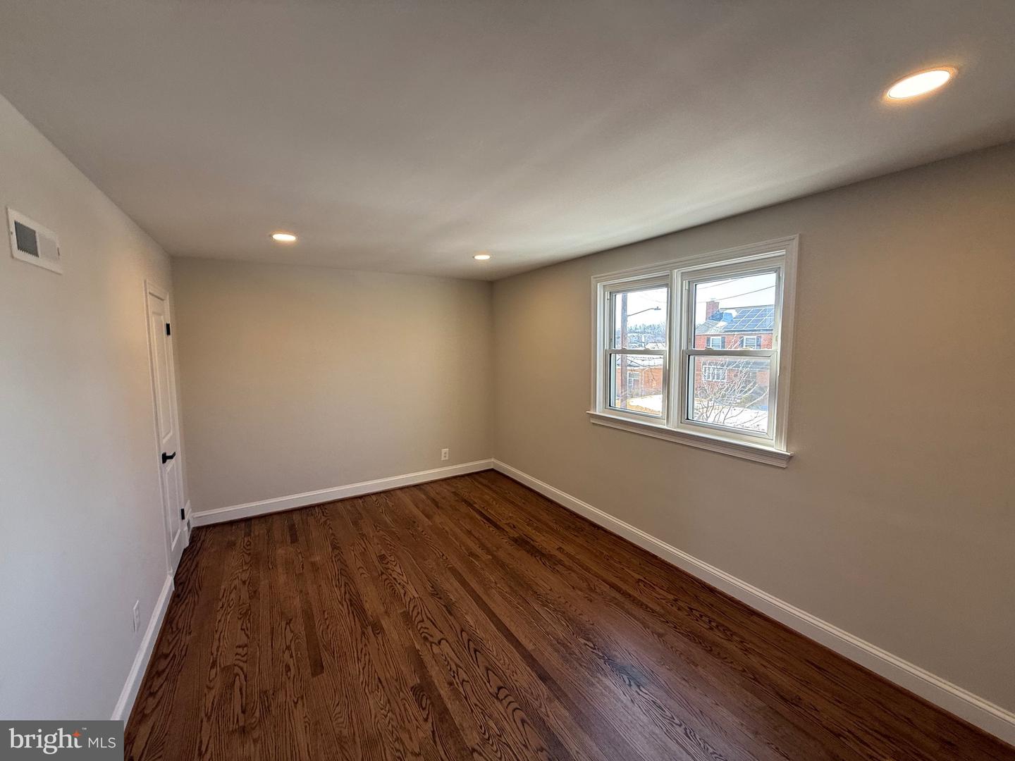 135 47TH ST NE, WASHINGTON, District Of Columbia 20019, 3 Bedrooms Bedrooms, ,2 BathroomsBathrooms,Residential,For sale,135 47TH ST NE,DCDC2245790 MLS # DCDC2245790