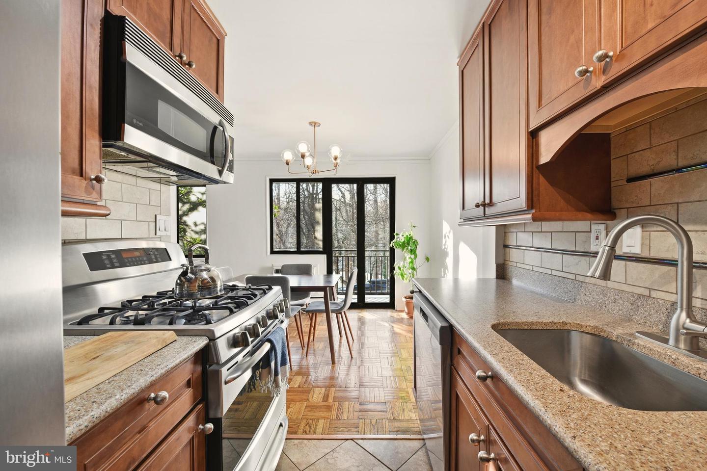 2325 42ND ST NW #204, WASHINGTON, District Of Columbia 20007, 1 Bedroom Bedrooms, ,1 BathroomBathrooms,Residential,For sale,2325 42ND ST NW #204,DCDC2245794 MLS # DCDC2245794 2325 42ND ST NW #204, WASHINGTON, District Of Columbia 20007, 1 Bedroom Bedrooms, ,1 BathroomBathrooms,Residential,For sale,2325 42ND ST NW #204,DCDC2245794 MLS # DCDC2245794