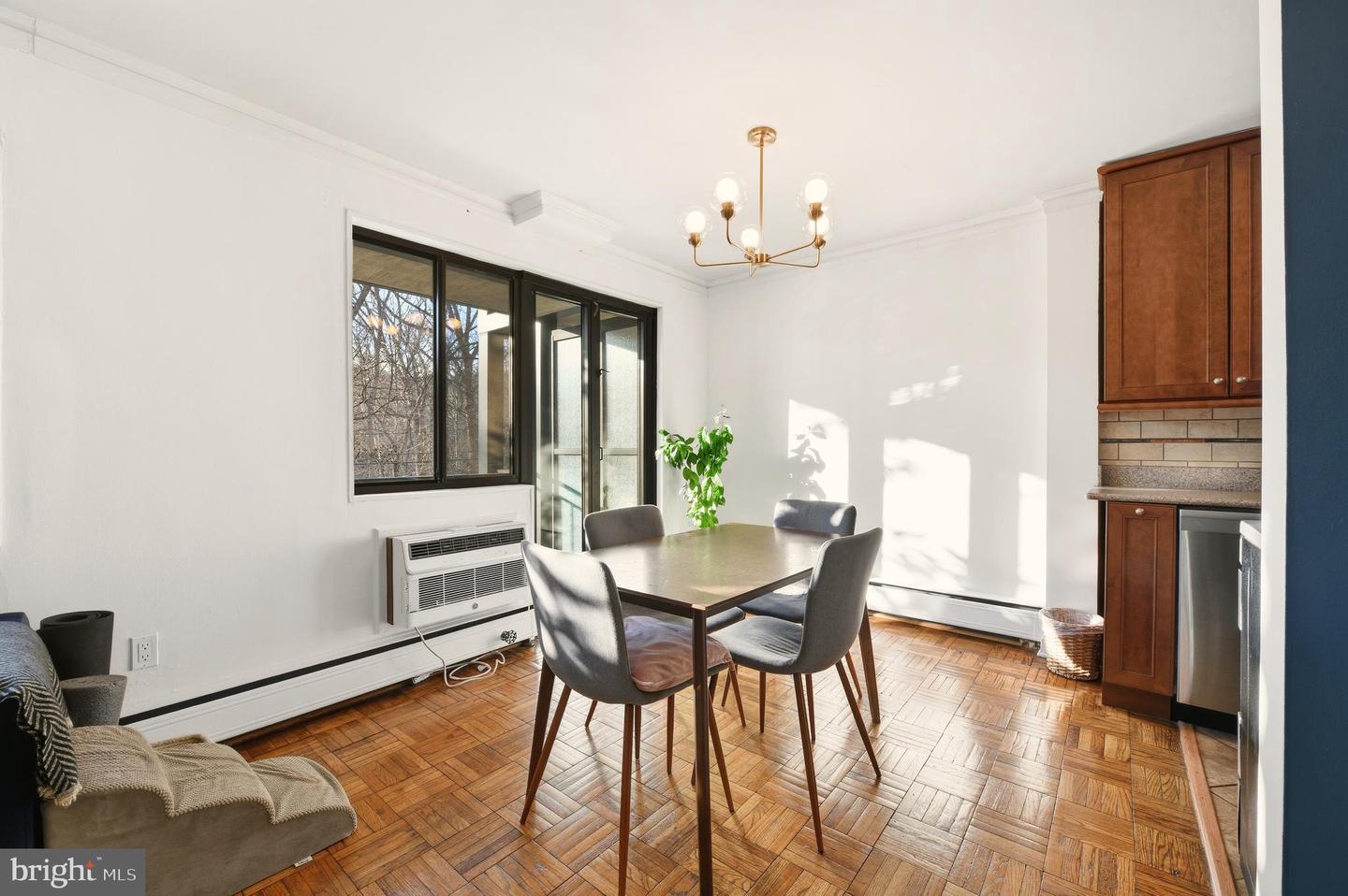 2325 42ND ST NW #204, WASHINGTON, District Of Columbia 20007, 1 Bedroom Bedrooms, ,1 BathroomBathrooms,Residential,For sale,2325 42ND ST NW #204,DCDC2245794 MLS # DCDC2245794 2325 42ND ST NW #204, WASHINGTON, District Of Columbia 20007, 1 Bedroom Bedrooms, ,1 BathroomBathrooms,Residential,For sale,2325 42ND ST NW #204,DCDC2245794 MLS # DCDC2245794