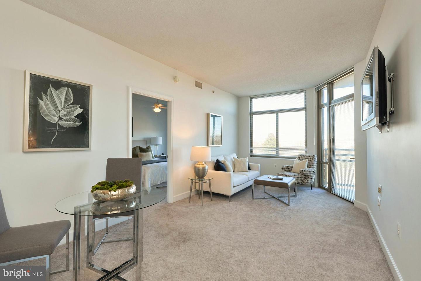 3650 S GLEBE RD S #454, ARLINGTON, Virginia 22202, 2 Bedrooms Bedrooms, ,2 BathroomsBathrooms,Residential,For sale,3650 S GLEBE RD S #454,VAAR2068830 MLS # VAAR2068830