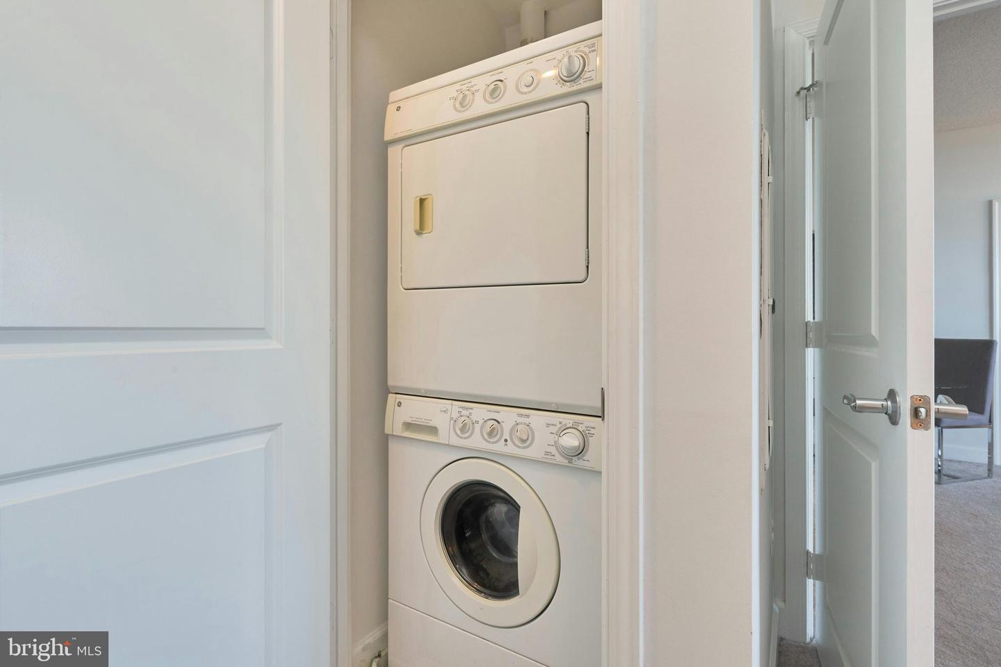 3650 S GLEBE RD S #454, ARLINGTON, Virginia 22202, 2 Bedrooms Bedrooms, ,2 BathroomsBathrooms,Residential,For sale,3650 S GLEBE RD S #454,VAAR2068830 MLS # VAAR2068830