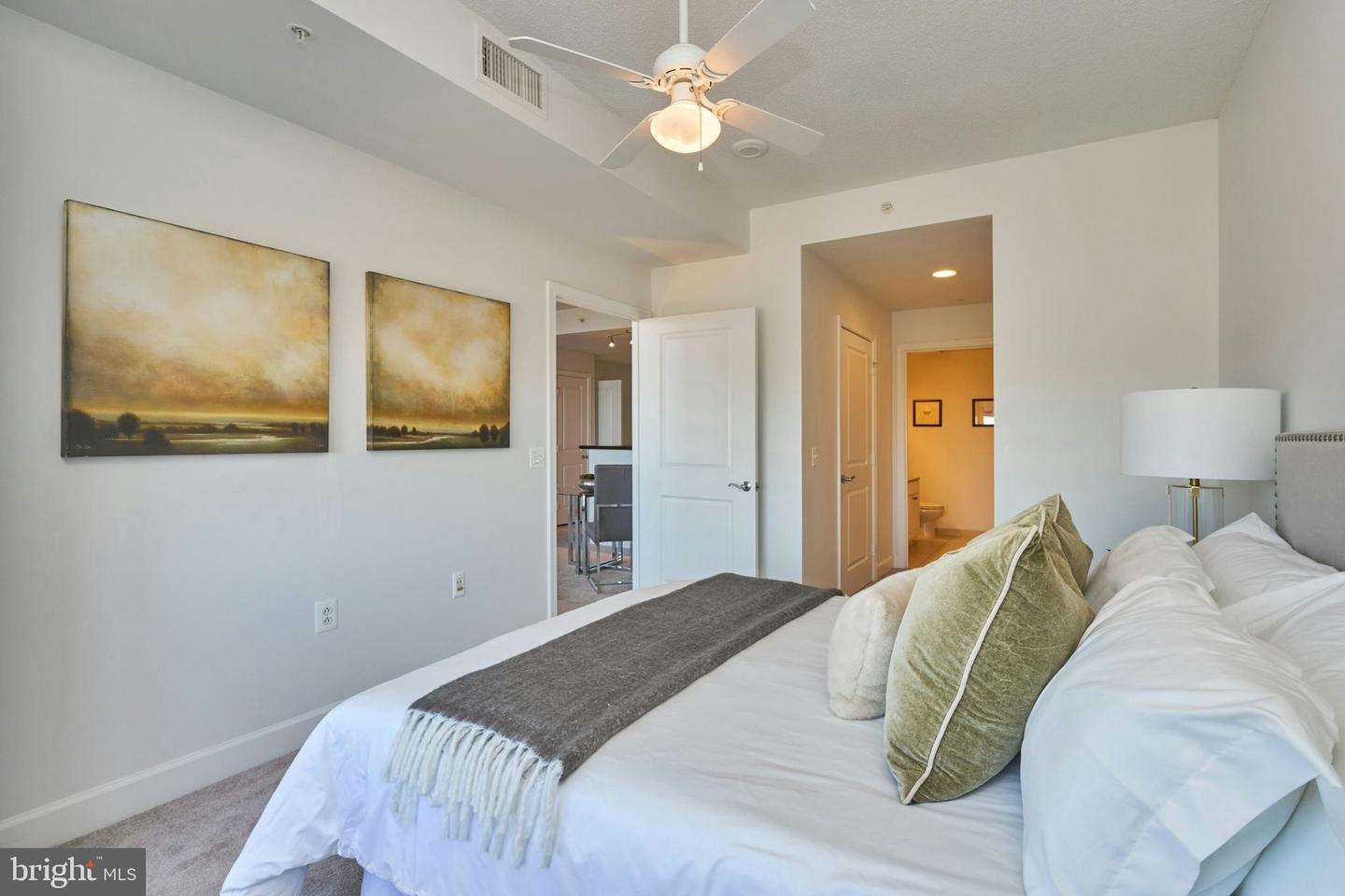 3650 S GLEBE RD S #454, ARLINGTON, Virginia 22202, 2 Bedrooms Bedrooms, ,2 BathroomsBathrooms,Residential,For sale,3650 S GLEBE RD S #454,VAAR2068830 MLS # VAAR2068830