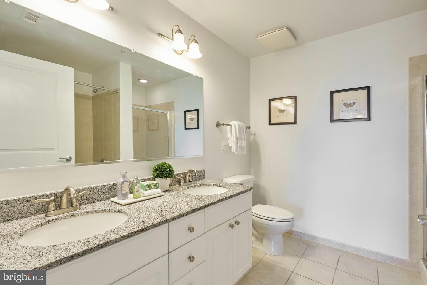 3650 S GLEBE RD S #454, ARLINGTON, Virginia 22202, 2 Bedrooms Bedrooms, ,2 BathroomsBathrooms,Residential,For sale,3650 S GLEBE RD S #454,VAAR2068830 MLS # VAAR2068830