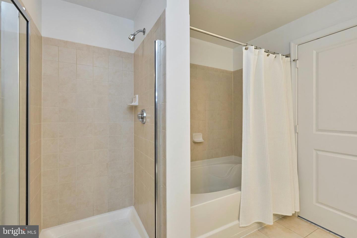 3650 S GLEBE RD S #454, ARLINGTON, Virginia 22202, 2 Bedrooms Bedrooms, ,2 BathroomsBathrooms,Residential,For sale,3650 S GLEBE RD S #454,VAAR2068830 MLS # VAAR2068830