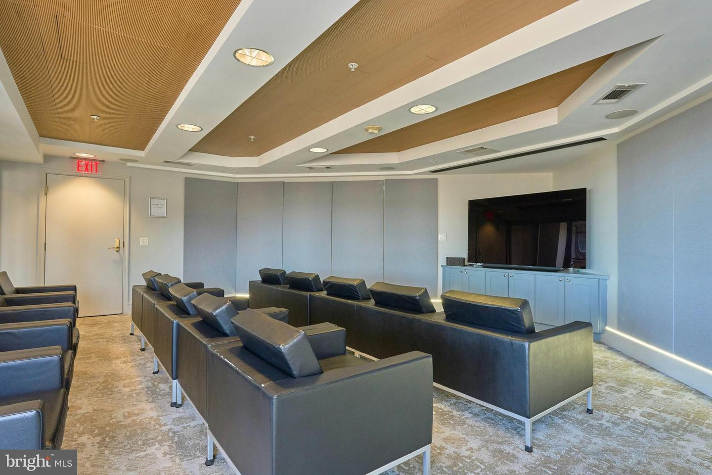 3650 S GLEBE RD S #454, ARLINGTON, Virginia 22202, 2 Bedrooms Bedrooms, ,2 BathroomsBathrooms,Residential,For sale,3650 S GLEBE RD S #454,VAAR2068830 MLS # VAAR2068830