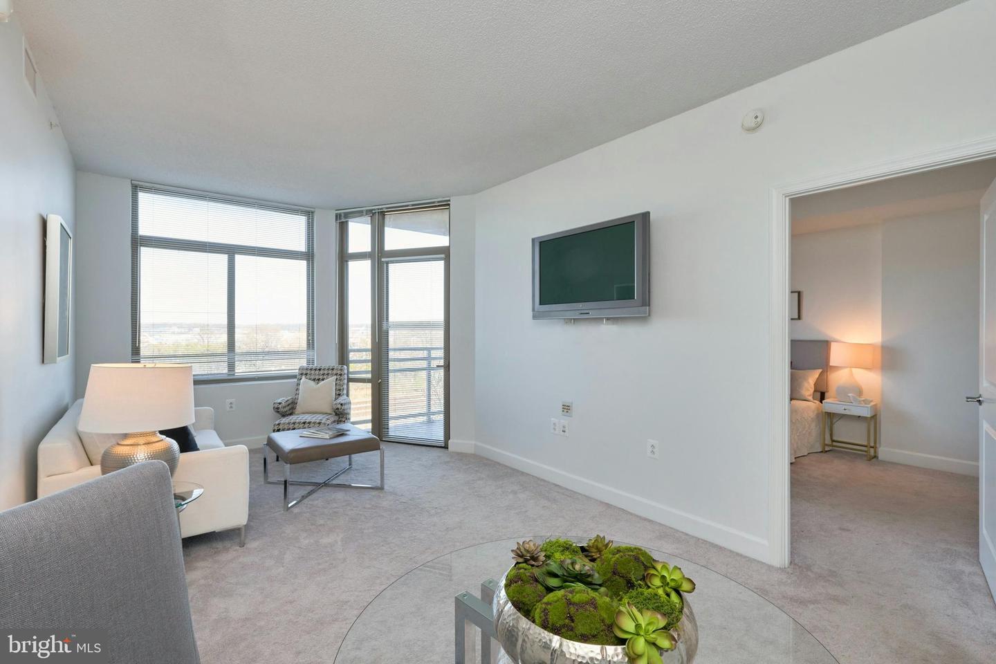 3650 S GLEBE RD S #454, ARLINGTON, Virginia 22202, 2 Bedrooms Bedrooms, ,2 BathroomsBathrooms,Residential,For sale,3650 S GLEBE RD S #454,VAAR2068830 MLS # VAAR2068830