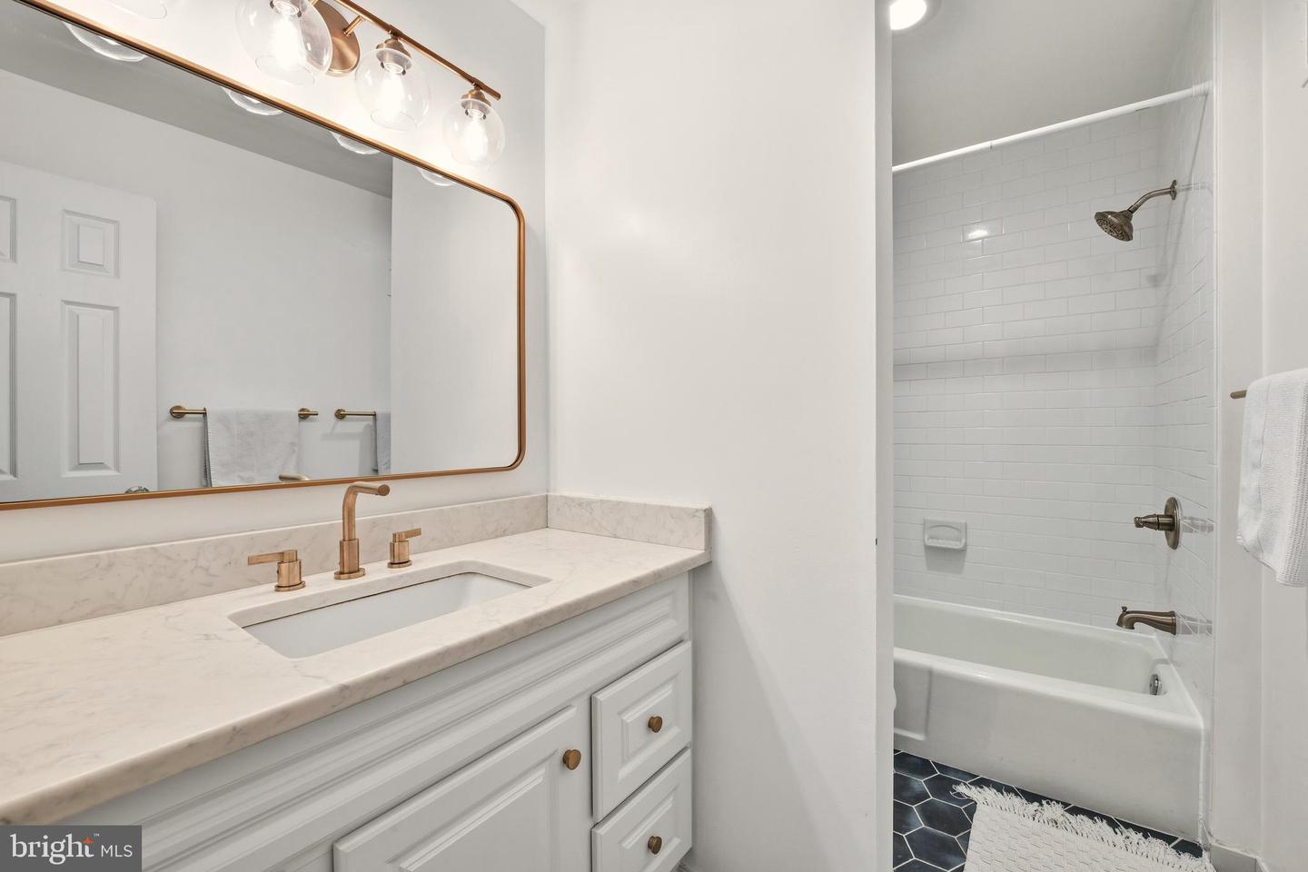 1035 N STAFFORD ST, ARLINGTON, Virginia 22201, 3 Bedrooms Bedrooms, ,2 BathroomsBathrooms,Residential,For sale,1035 N STAFFORD ST,VAAR2068832 MLS # VAAR2068832